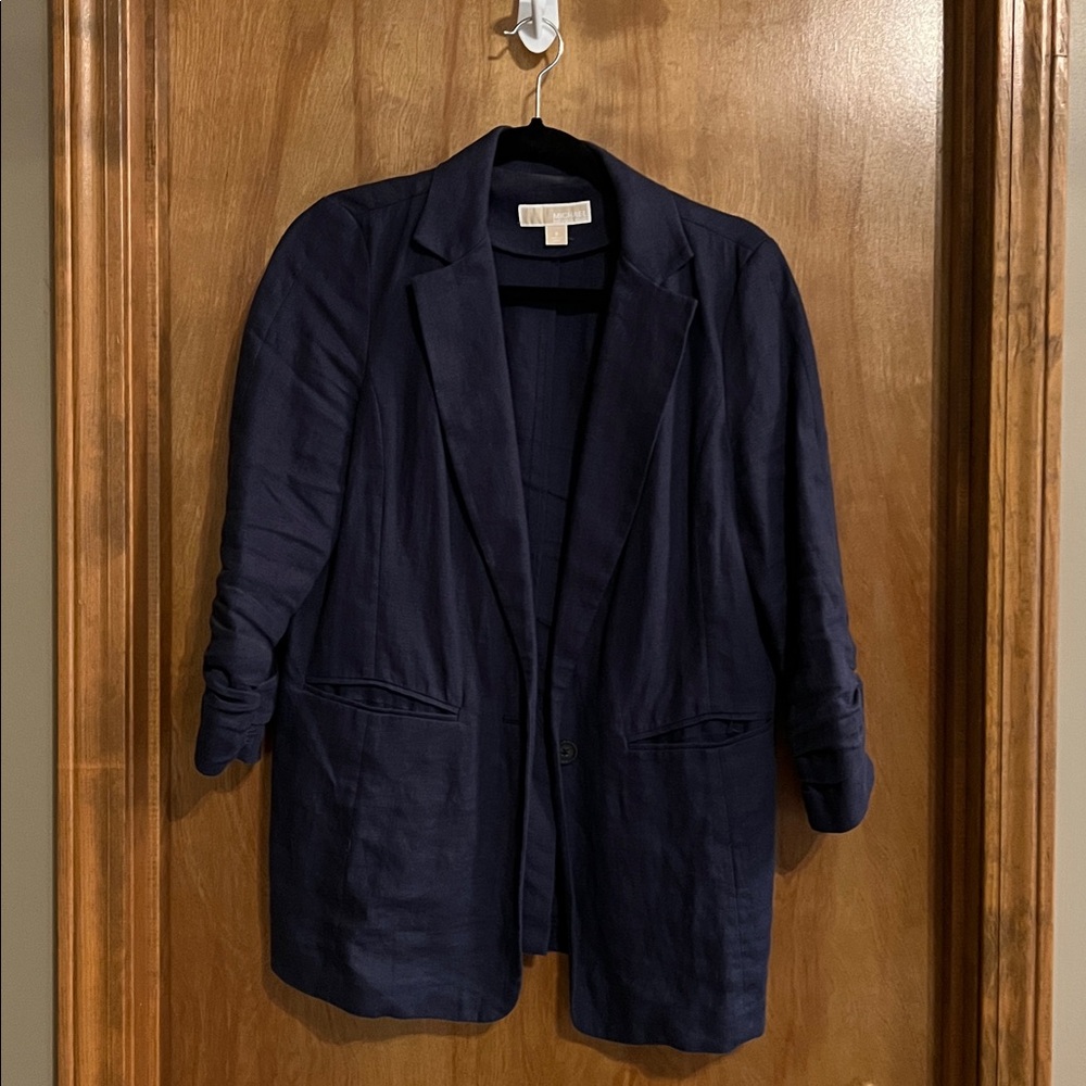 Michael Kors Navy Blue linen blazer with ruched sleeves.